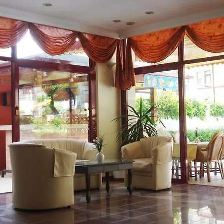 Amber-rose Apart Otel 3*