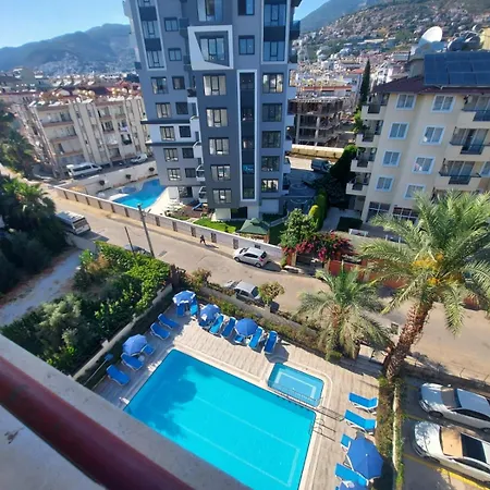 安博罗斯公寓式酒店 2*