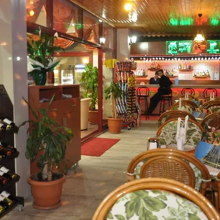 公寓式酒店 安博罗斯公寓式酒店 2*