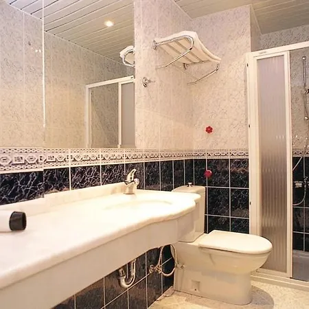 Amber-rose 알란야